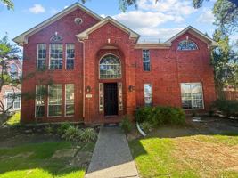 featured image of 2132 Cliffside Dr