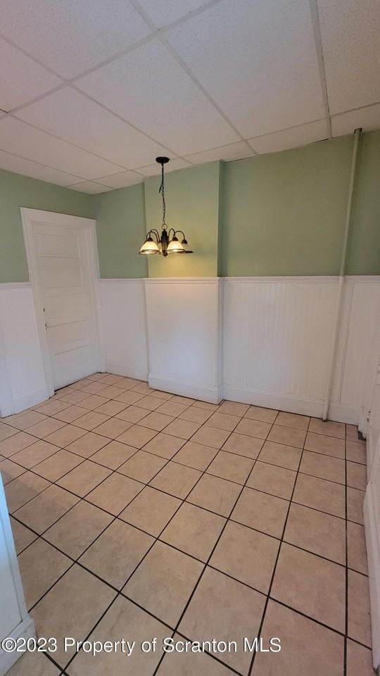 545 N Sumner Ave - Photo 6 of 23