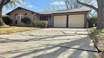 featured image of 610 Greencove Dr