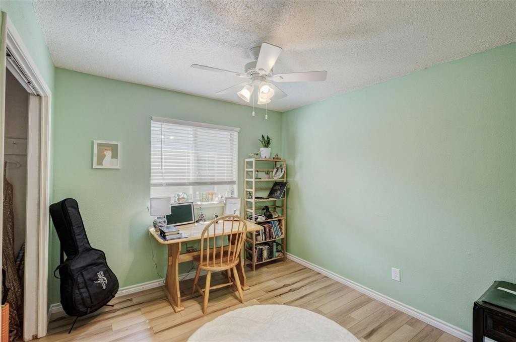 610 Greencove Dr - Photo 6 of 11