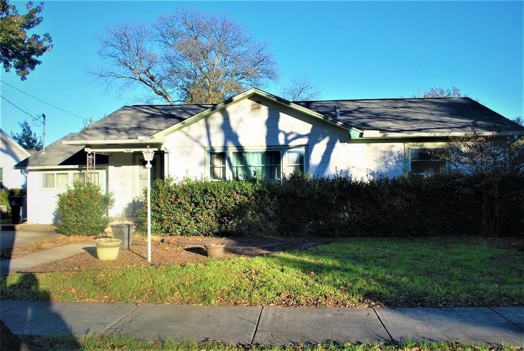 1310 Coit St - Photo 2 of 28