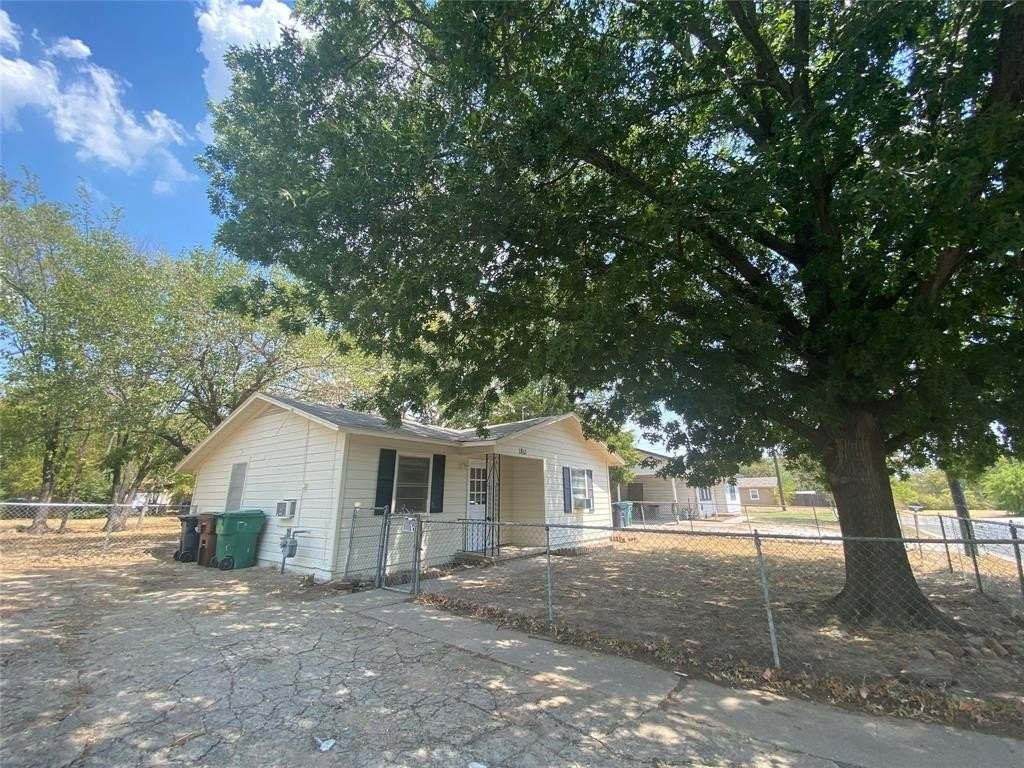 1813 Wayne St - Photo 3 of 20