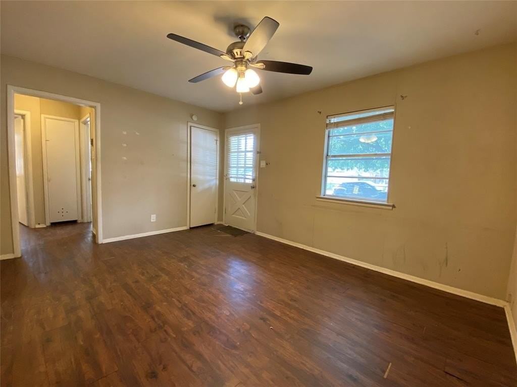 1813 Wayne St - Photo 5 of 20