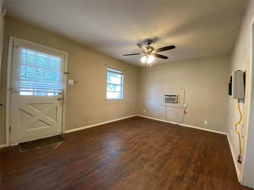 1813 Wayne St - Photo 7 of 20