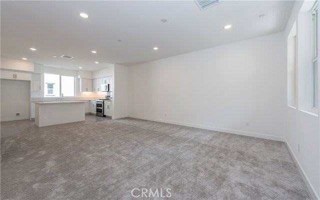2317 W Broadway #46 - Photo 7 of 8