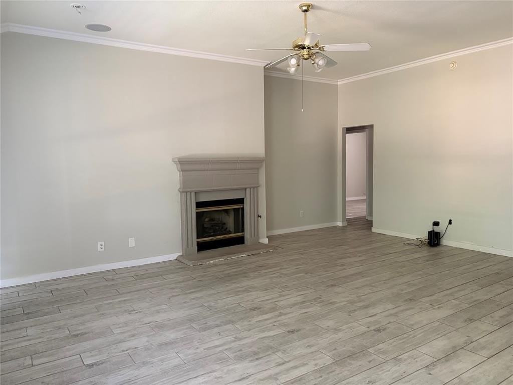 3849 Kirby Dr - Photo 3 of 24