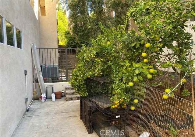 357 S San Vicente Ln - Photo 6 of 8