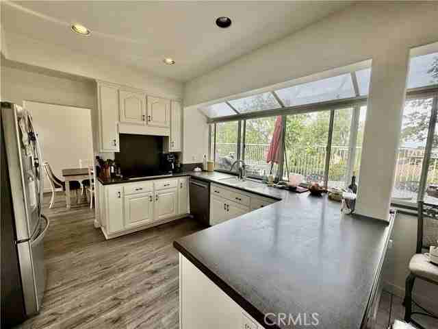 39 Tanglewood - Photo 3 of 8