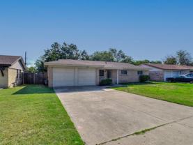 844 Saddle Rd - Photo 1 of 1