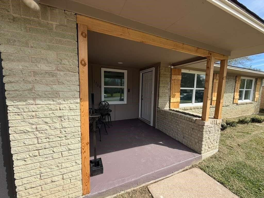 1705 Dorothy Dr - Photo 7 of 23