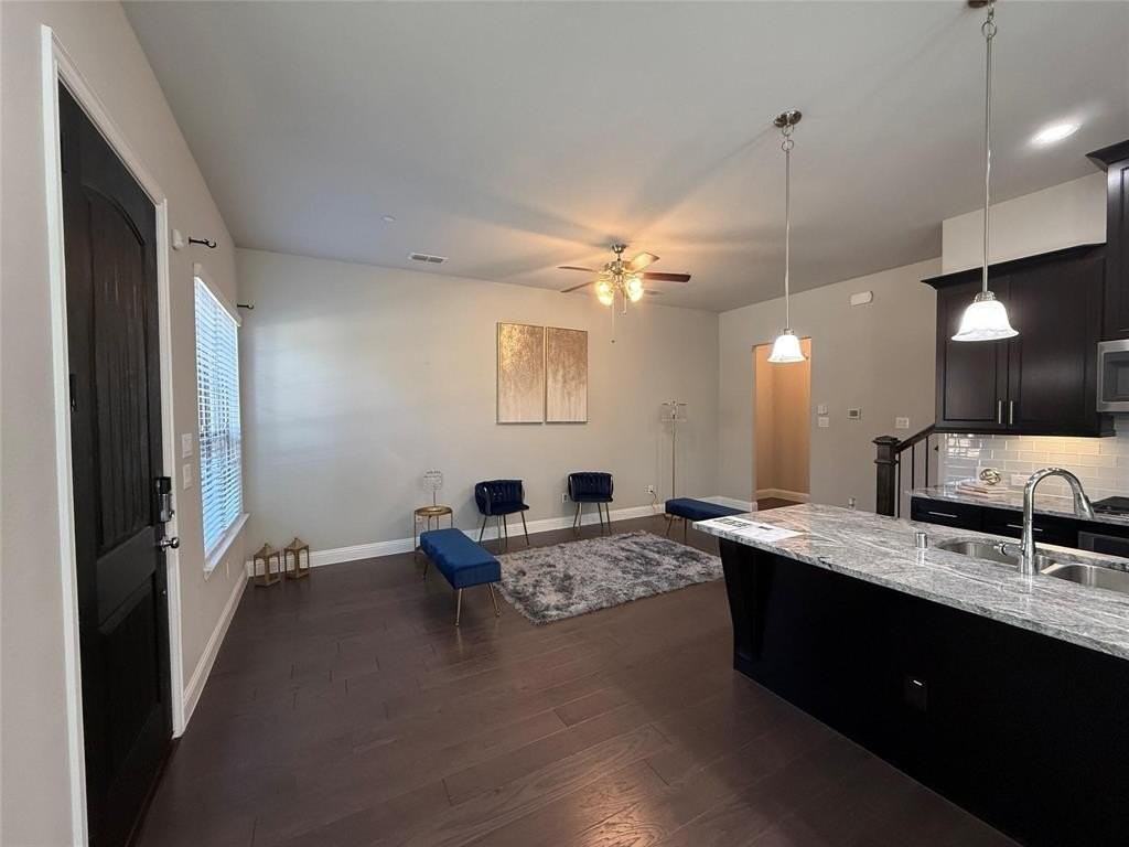 6120 Rilla St - Photo 5 of 20