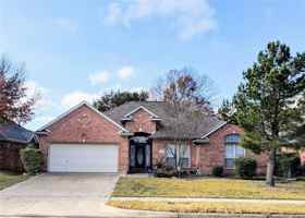 featured image of 3519 Heatherbrook Dr