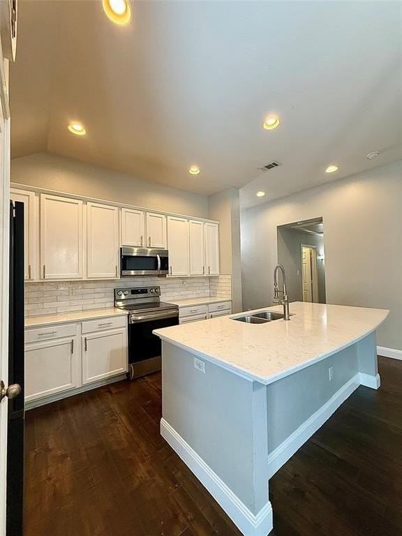 130 Buckskin Dr - Photo 2 of 11