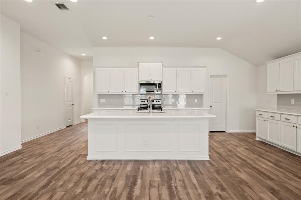 3204 Montego Bay Ln - Photo 7 of 26