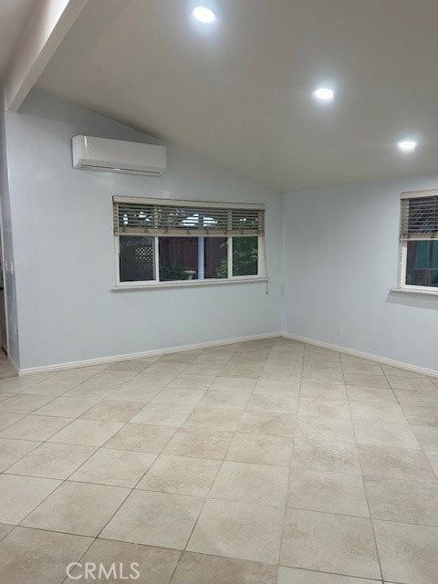 1083 Gilwood Ave - Photo 4 of 7