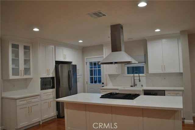 1754 Brigden Rd - Photo 5 of 8
