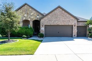 featured image of 528 Warner Dr