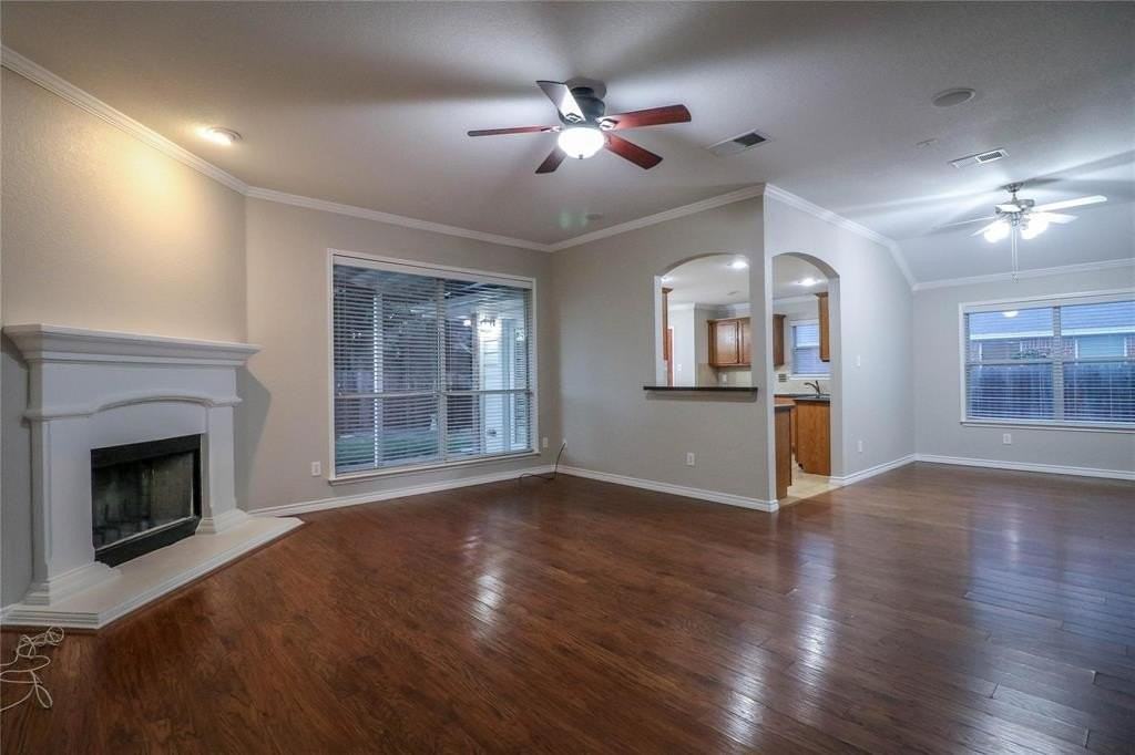5313 Archer Dr - Photo 4 of 20