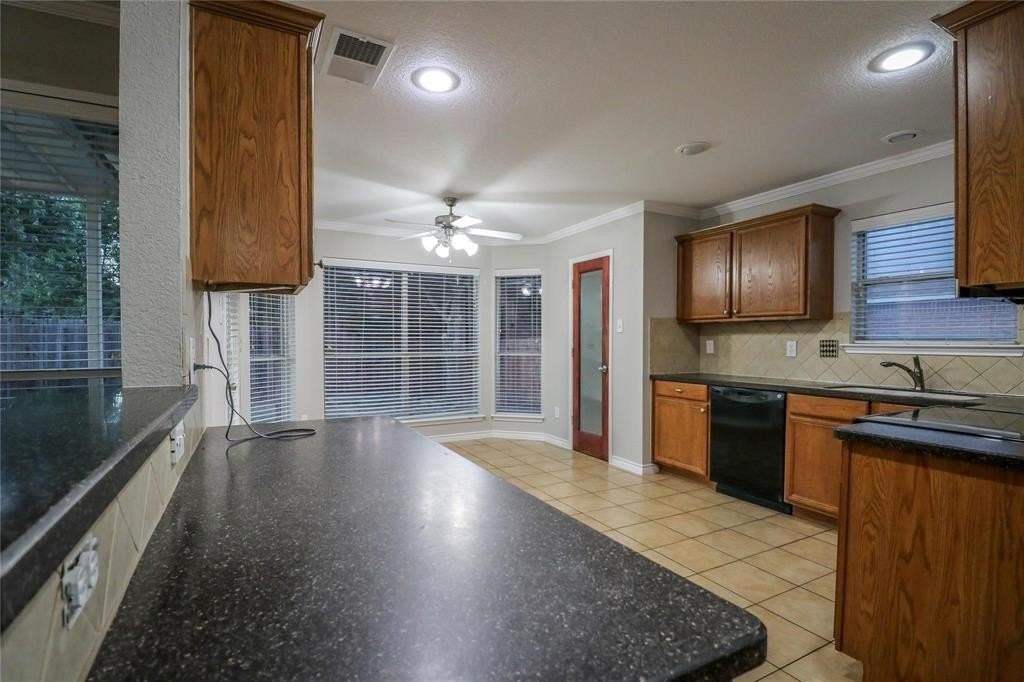 5313 Archer Dr - Photo 7 of 20