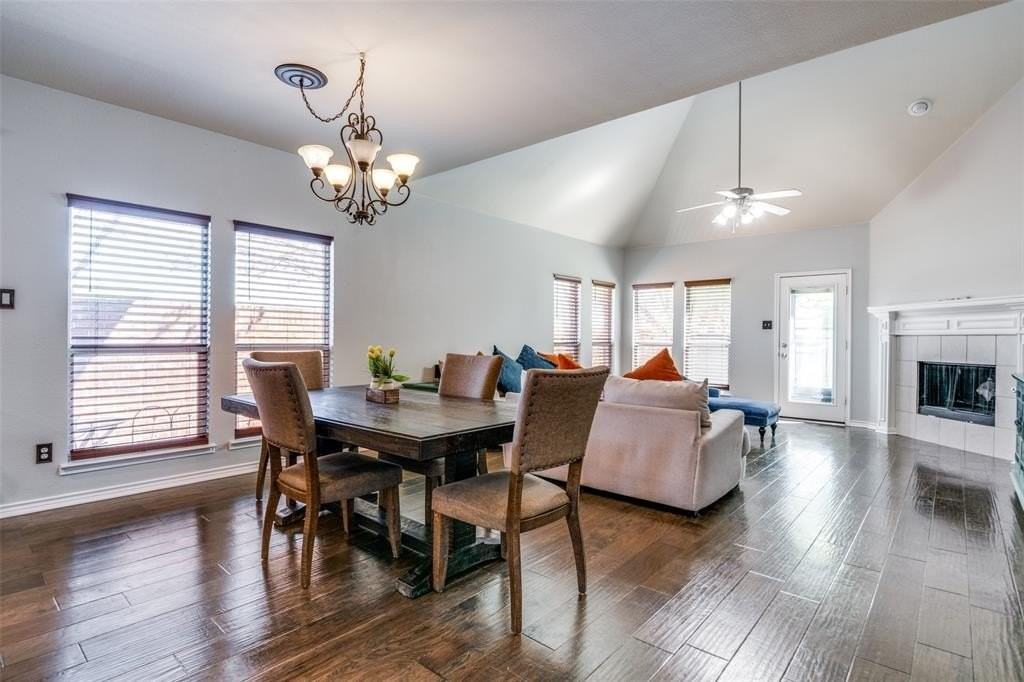 7801 Riverwalk Trl - Photo 7 of 24