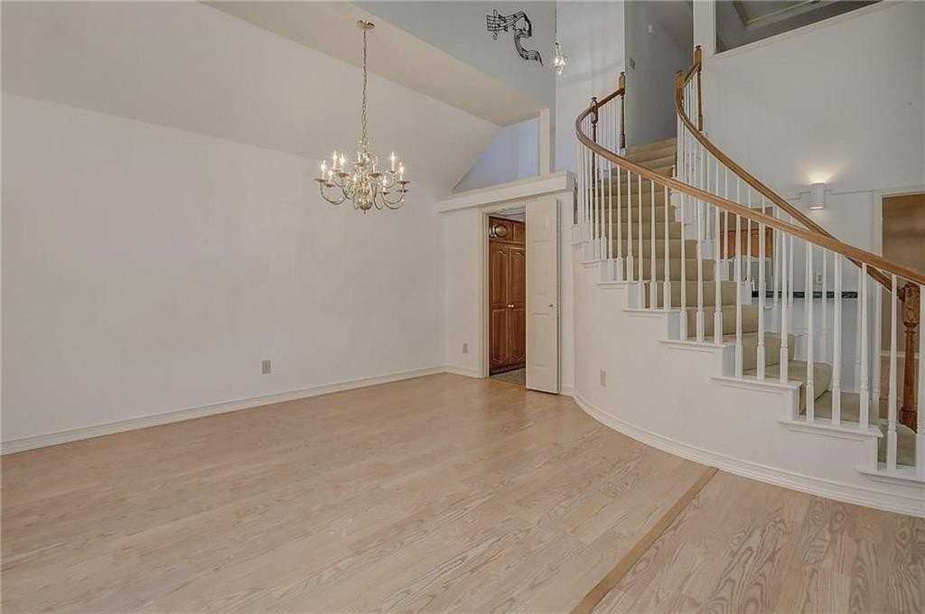 3005 Warm Springs Ln - Photo 5 of 36