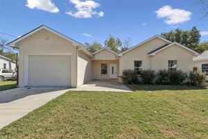 featured image of 1218 E James St