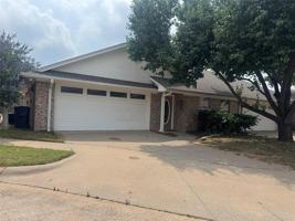 featured image of 1010 Teresa Ct