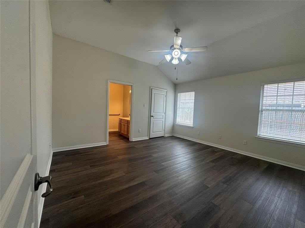 1010 Teresa Ct - Photo 6 of 12