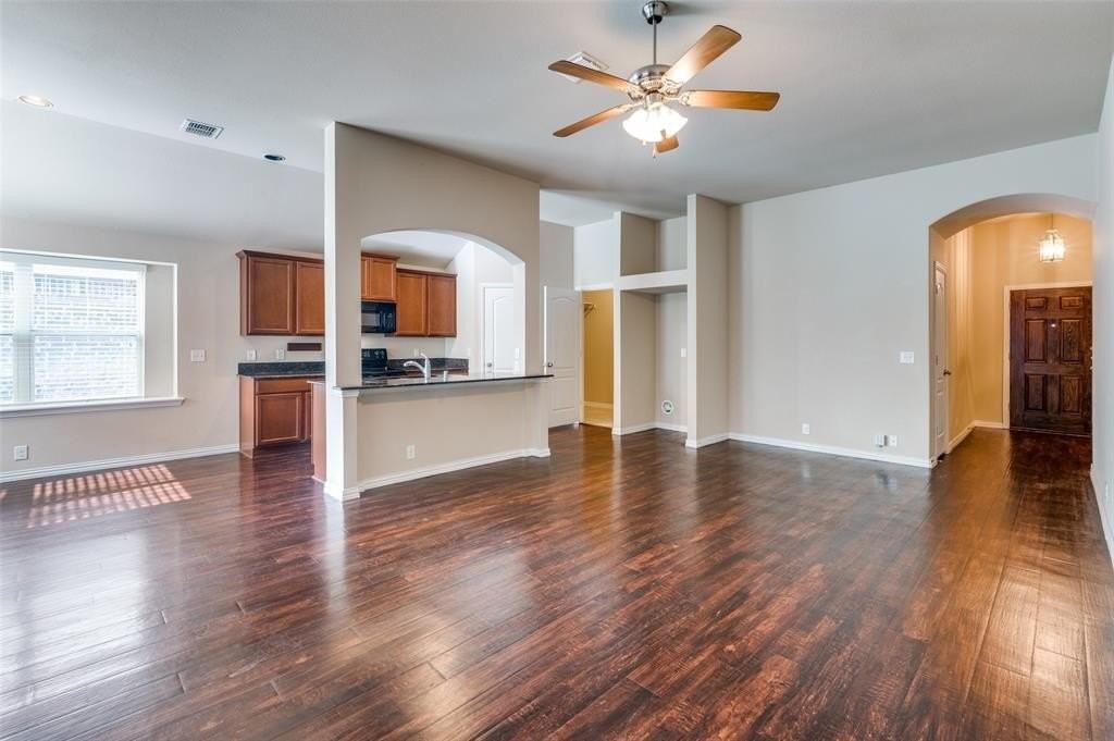 4920 Lemon Grove Dr - Photo 6 of 26