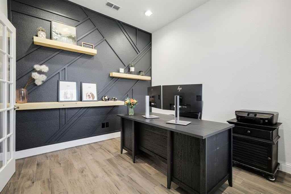 932 Harvest Way - Photo 4 of 31