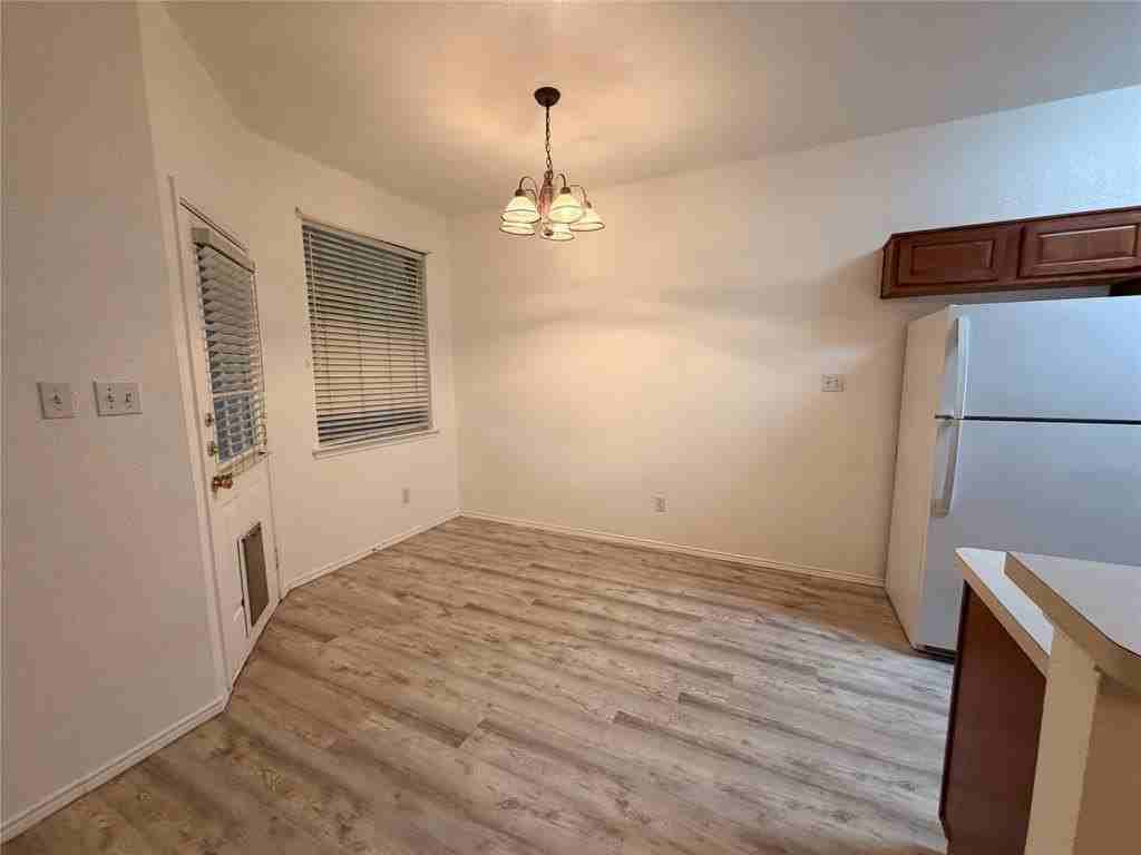 3501 White Settlement Rd - Photo 3 of 10