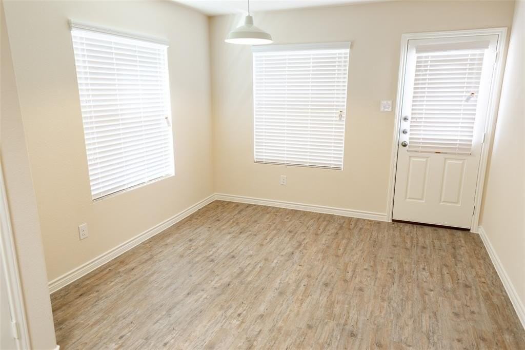 1413 Starling Ln - Photo 6 of 17