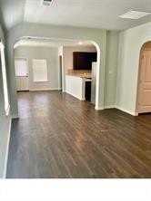 1409 Fantail Ln - Photo 4 of 14