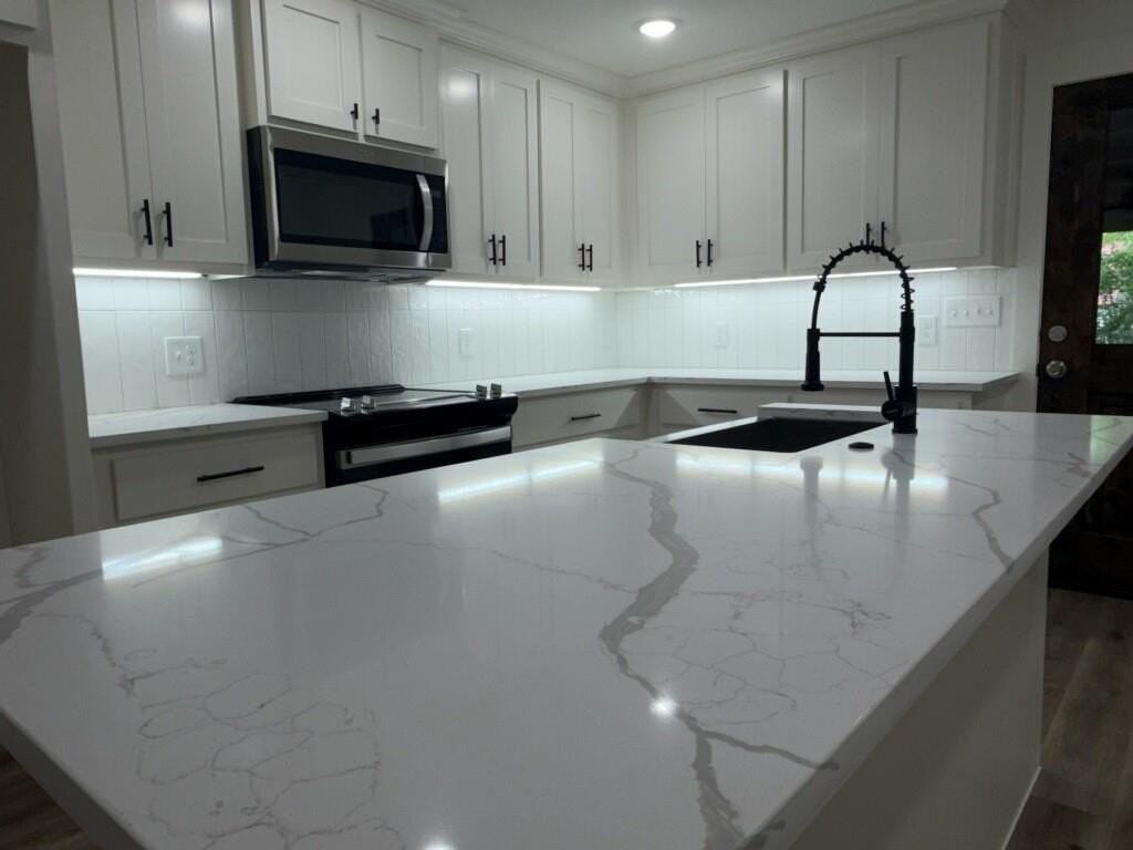 2015 Knight Rd - Photo 4 of 25