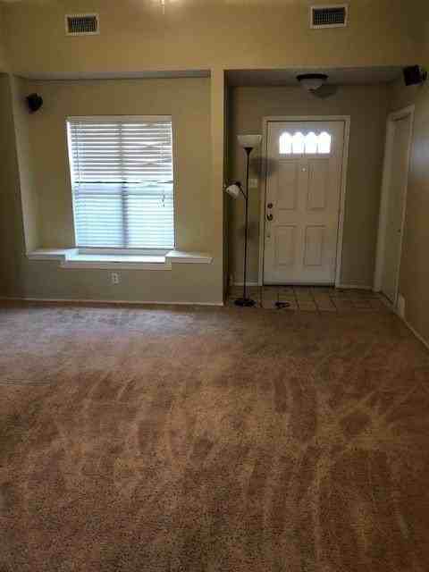 8026 Vita Ct - Photo 4 of 16