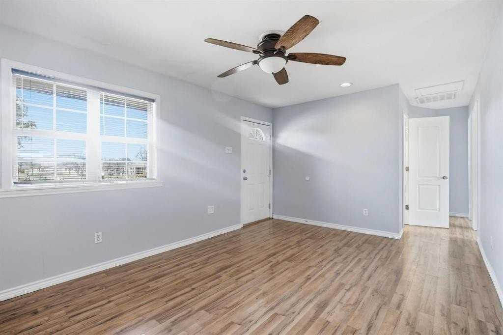 1741 Pasadena Dr - Photo 6 of 29