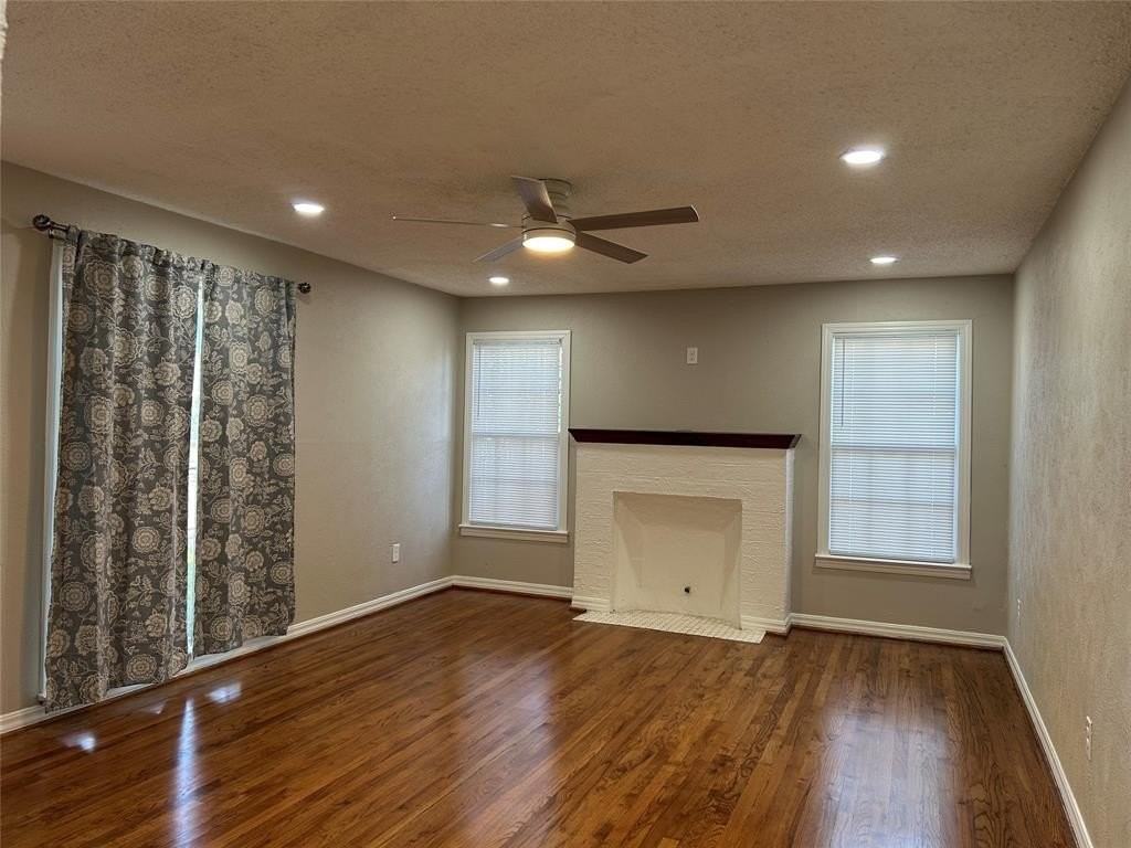 1027 Morrell Ave - Photo 3 of 11