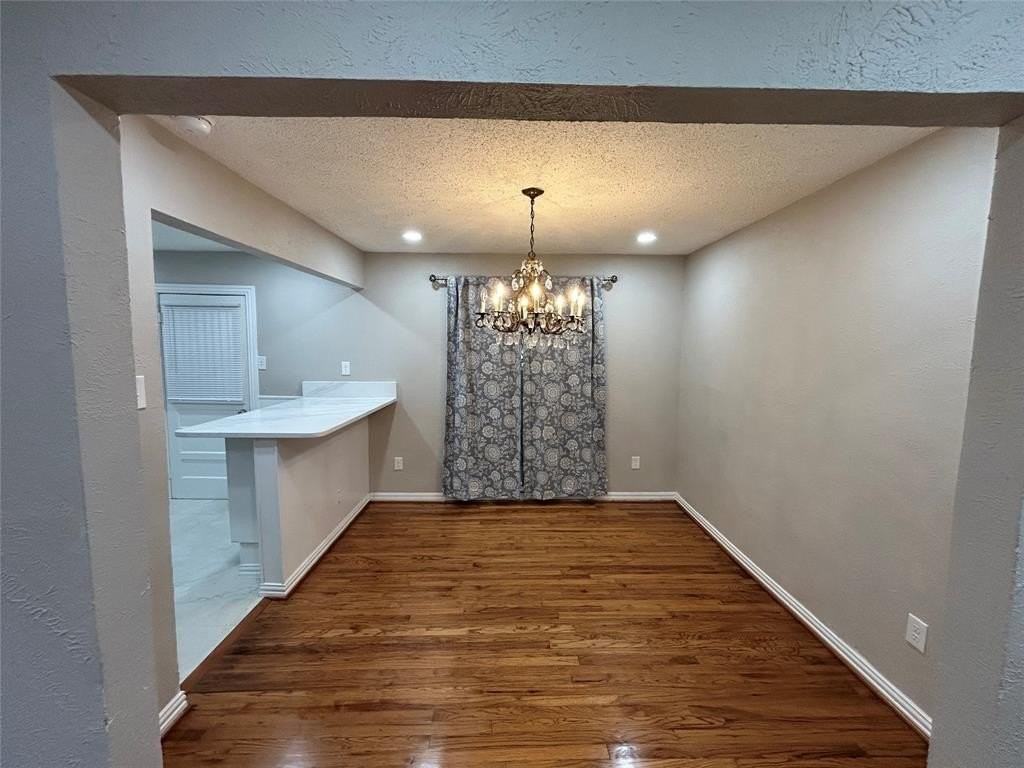 1027 Morrell Ave - Photo 6 of 11