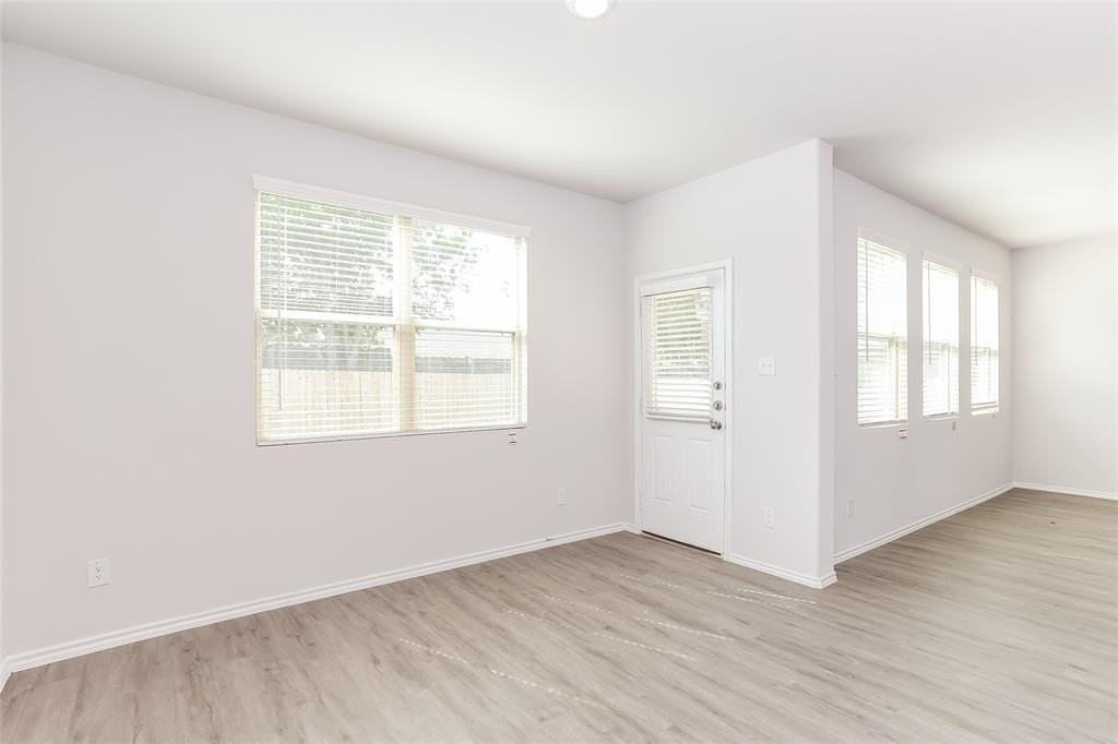 8308 Yaupon Holly Trl - Photo 6 of 18