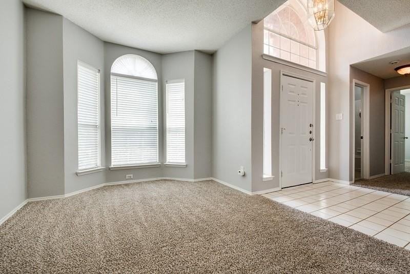 7813 Park Run Rd - Photo 5 of 28