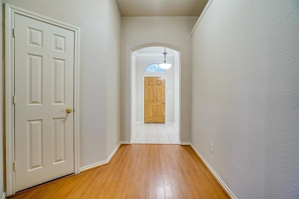 4309 Linley Ln - Photo 3 of 26