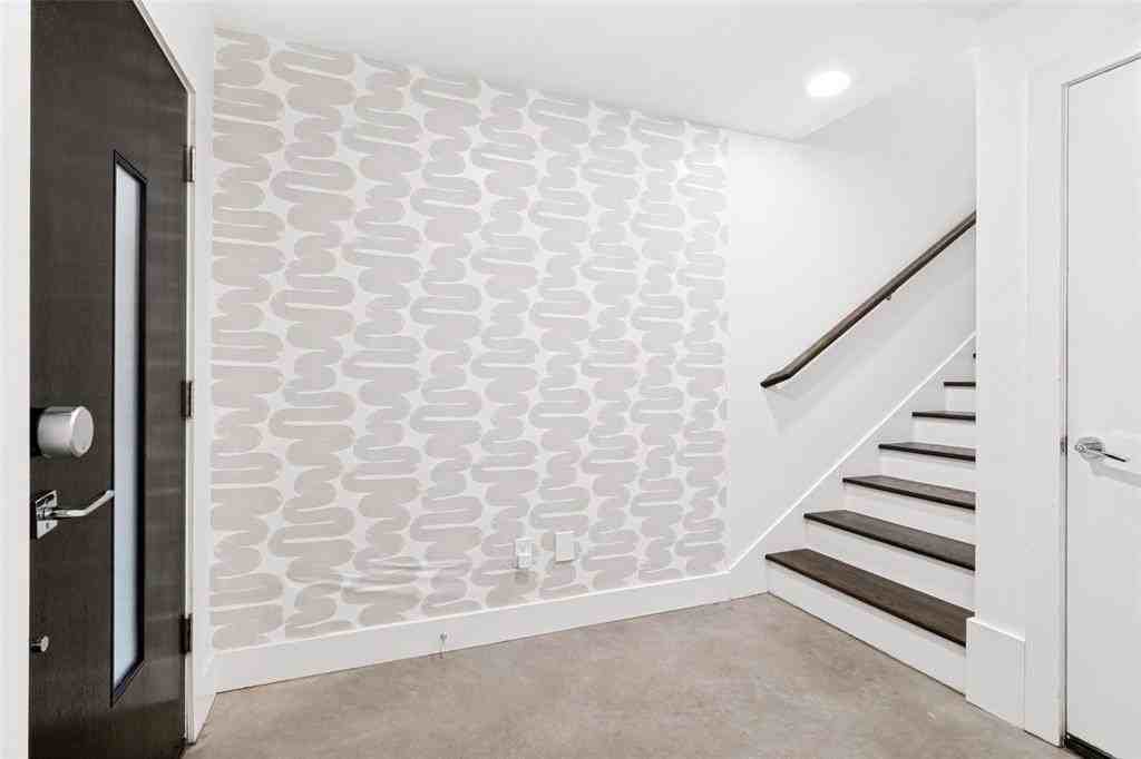 4944 Camdale Ct - Photo 3 of 14
