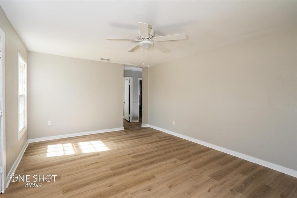 1934 Portland Ave - Photo 6 of 27