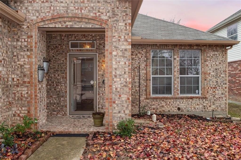 2308 Pharr Dr - Photo 4 of 36