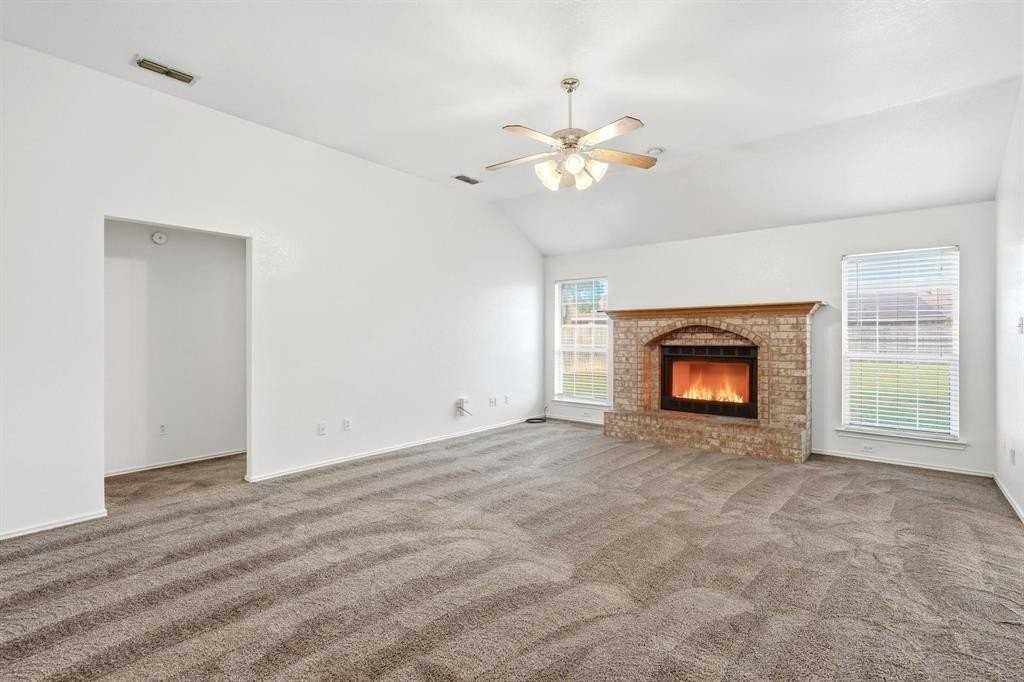 5149 Rusty Trl - Photo 4 of 33