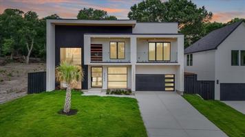 featured image of 2343 Fatima Ave