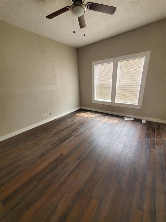 401 N Moore St - Photo 4 of 8