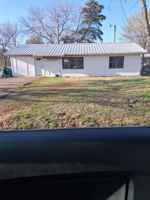 featured image of 603 E 10th St