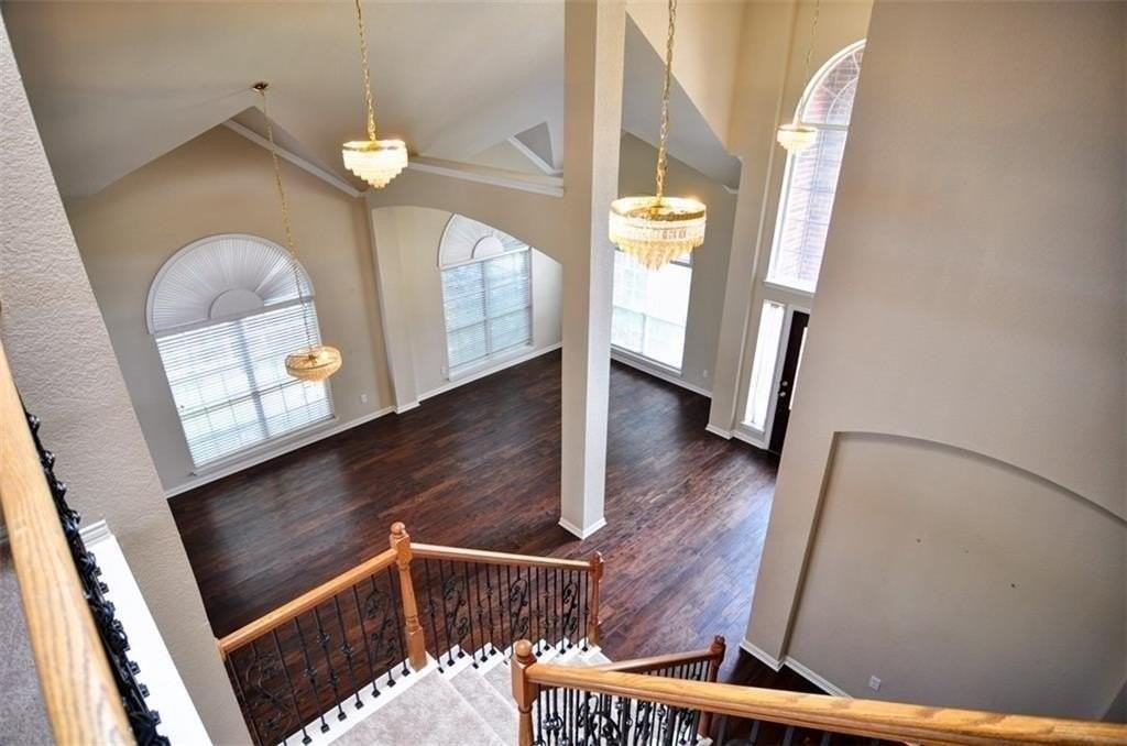 4561 Risinghill Dr - Photo 6 of 24