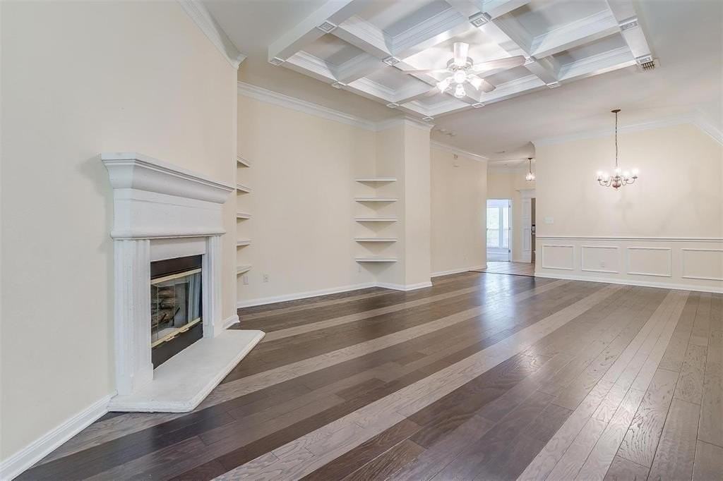 2708 Weslayan Dr - Photo 5 of 17